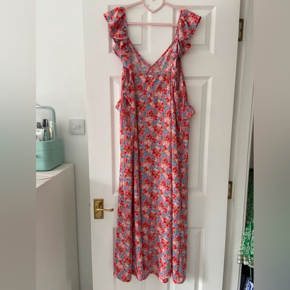 Floral Ruffle Maxi Dress - Picture 4 of 4